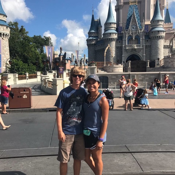 About Me 🌸 - Picture 4 of 6